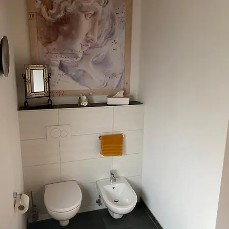 Annemie Apartment